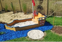 Zahradní pískoviště - dřevěné pískoviště ve tvaru lodičky Baloo
